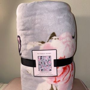 Victoria Secret Blanket✨💕